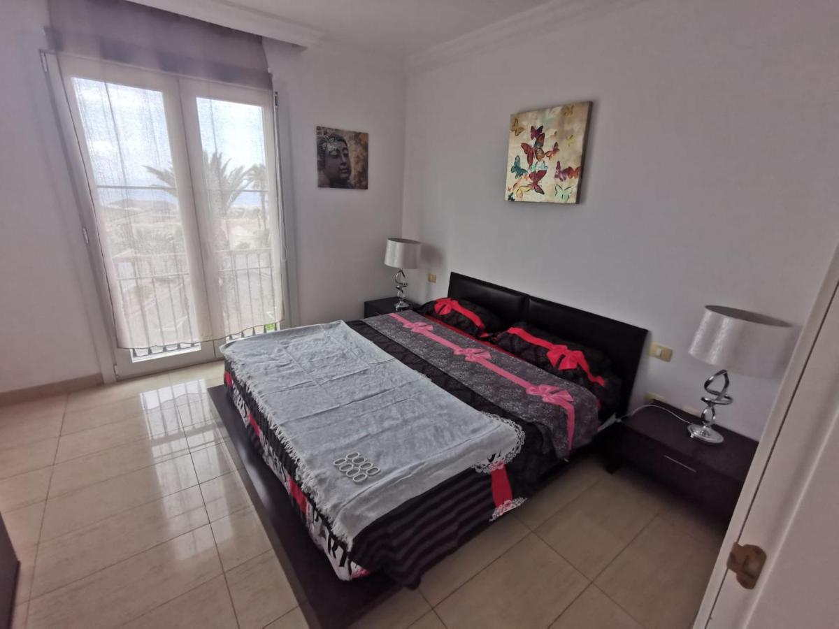 Relax And Enjoy In Tenerife Sud! Villa Chayofa Eksteriør billede